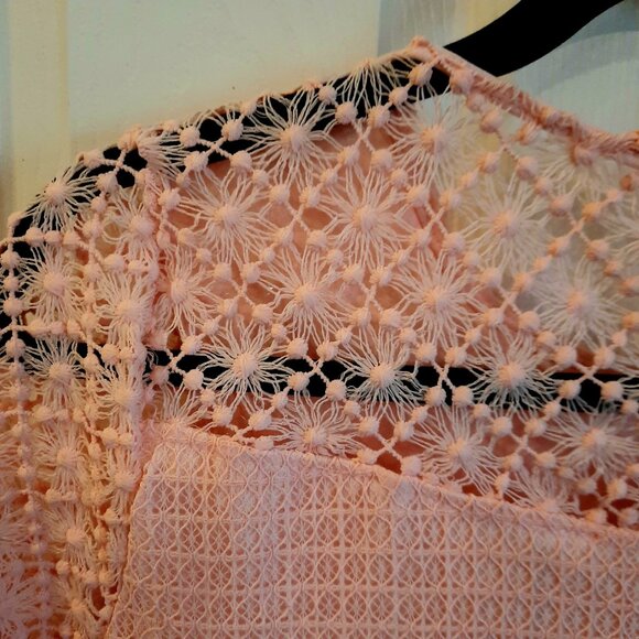 NEW Andree by Unit Peachy Pink Lace Dress, Size S - Picture 7 of 7
